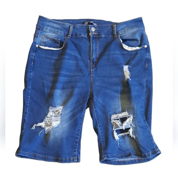 Sandpiper Pants - Sandpiper Distressed Bermuda Shorts